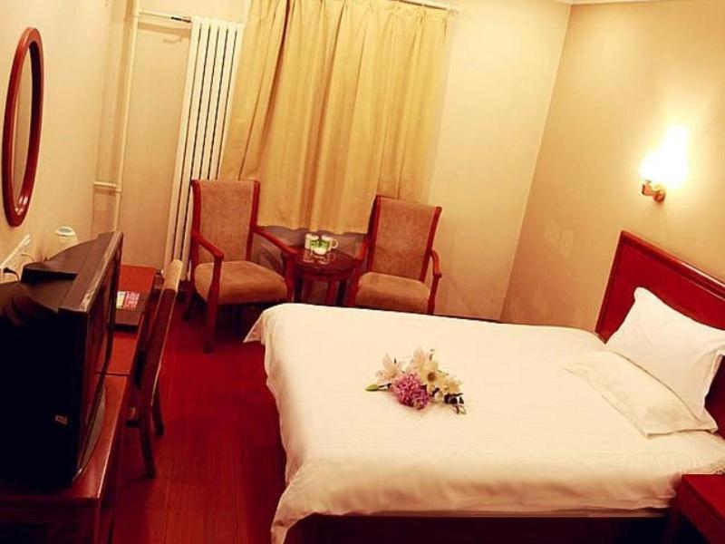 Greentree Inn Shandong Jinan Daming Lake Business Hotel מראה חיצוני תמונה