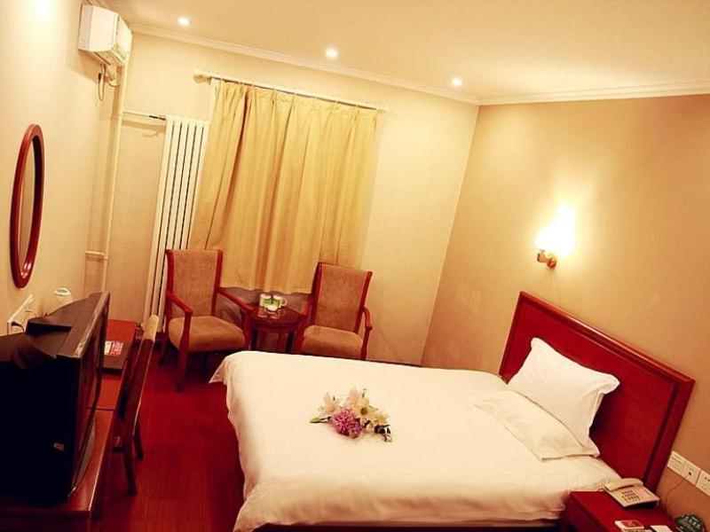 Greentree Inn Shandong Jinan Daming Lake Business Hotel מראה חיצוני תמונה