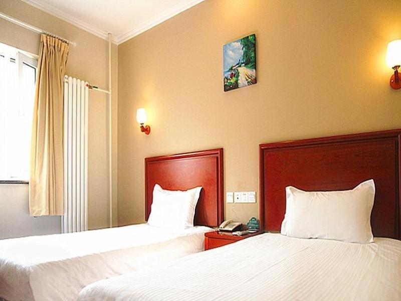 Greentree Inn Shandong Jinan Daming Lake Business Hotel מראה חיצוני תמונה