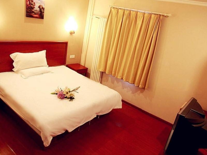 Greentree Inn Shandong Jinan Daming Lake Business Hotel מראה חיצוני תמונה