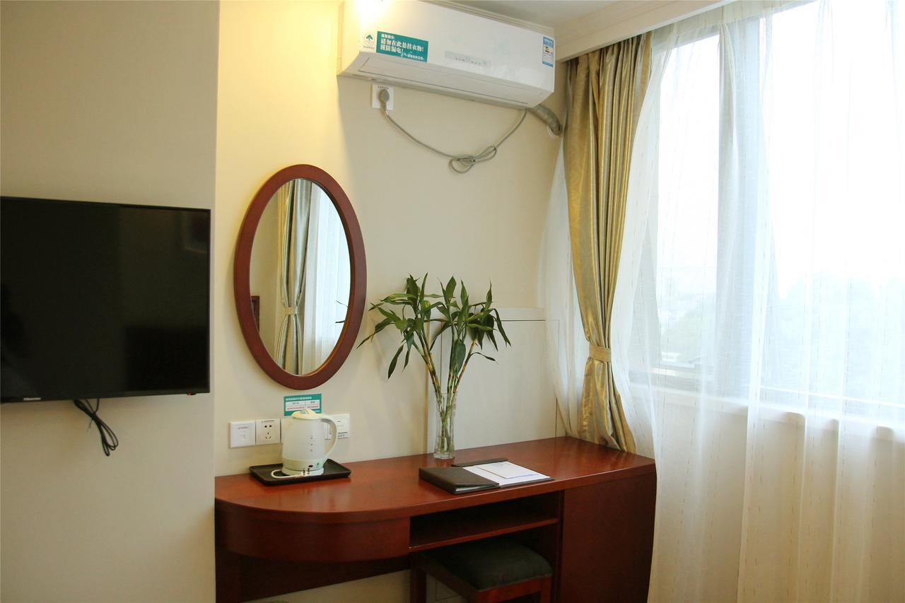 Greentree Inn Shandong Jinan Daming Lake Business Hotel מראה חיצוני תמונה